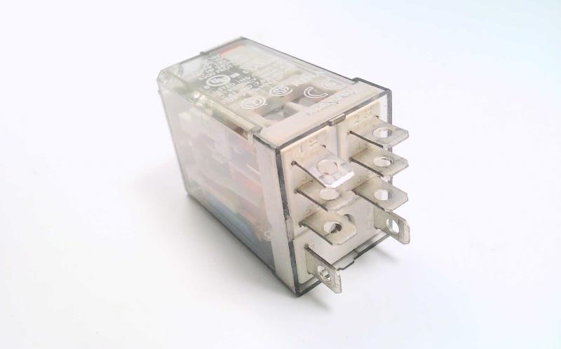 ALLEN BRADLEY 700-HF32Z24-4