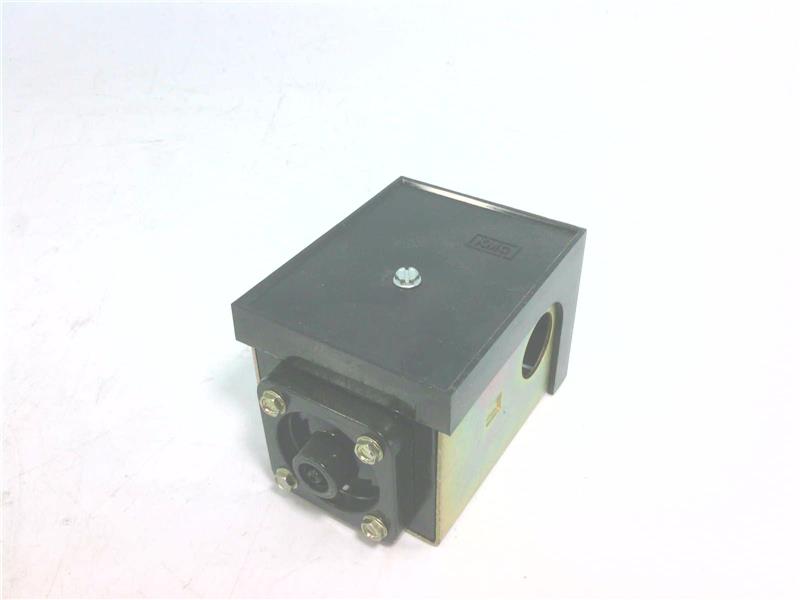 KMC CONTROLS CCE-1001