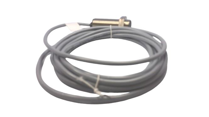 BALLUFF BES 516-212-E4-E-03