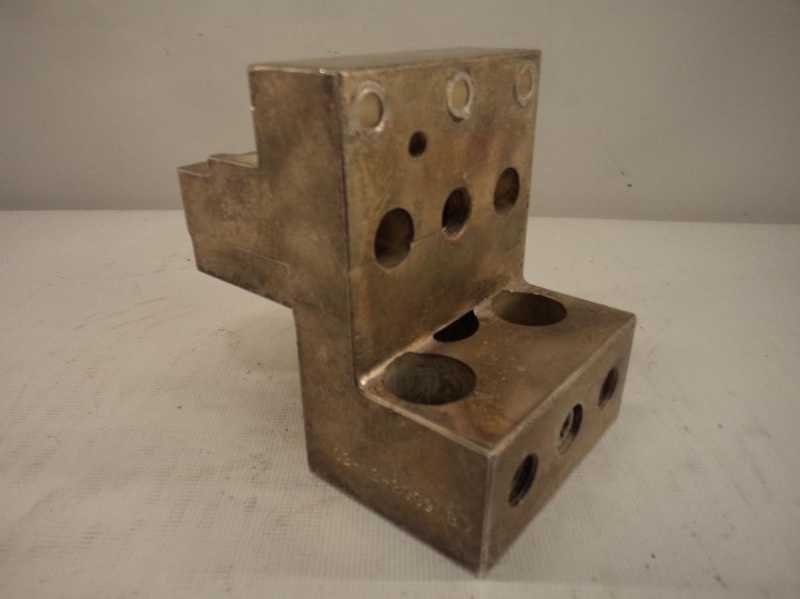 EATON CORPORATION 80-19758-8