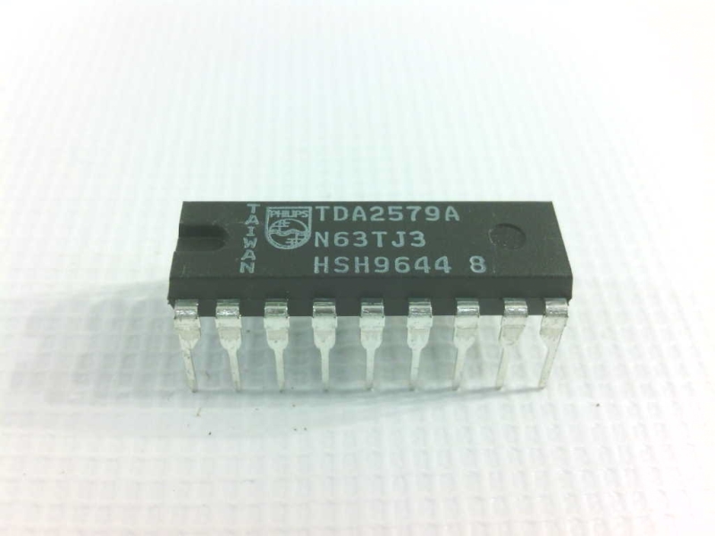 PHILIPS TDA2579A