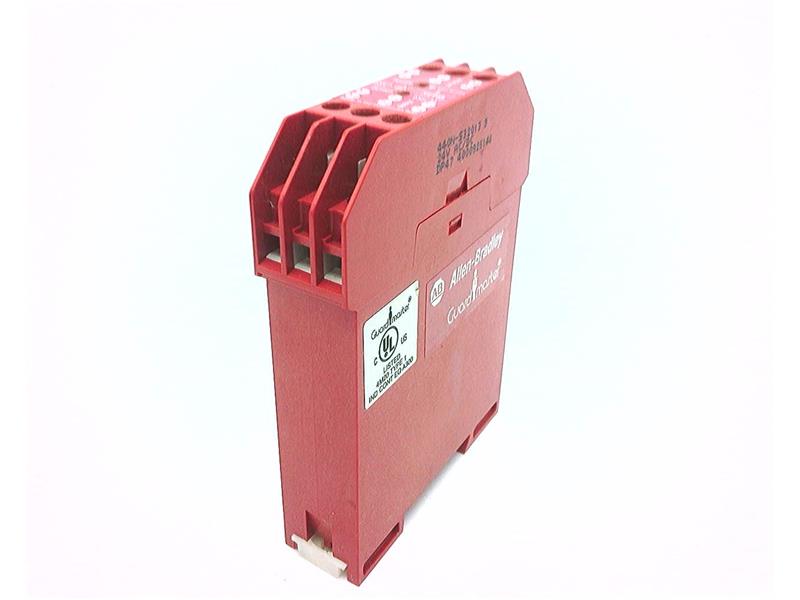 ALLEN BRADLEY 440N-S32013