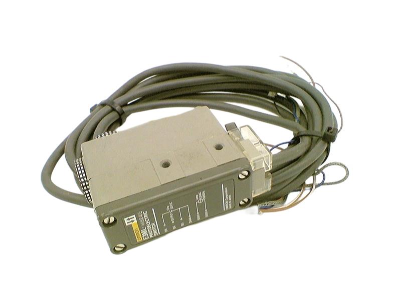 OMRON E3ML-M8E4-G