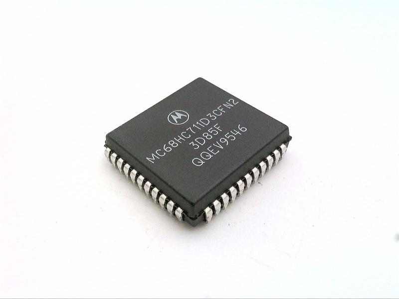 MC68HC711D3CFN2 by NXP SEMICONDUCTOR