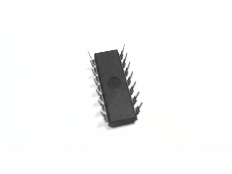 NXP SEMICONDUCTOR LM2901N