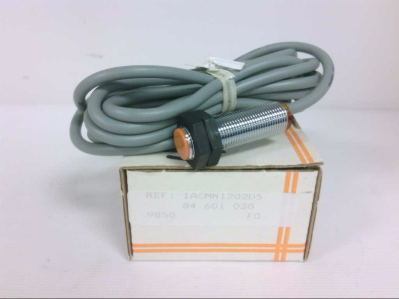 IACMN1202D5 by CROUZET