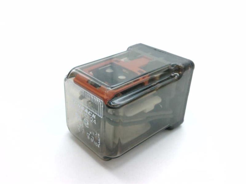 TE CONNECTIVITY CAD14A10-24