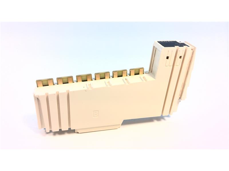 SCHNEIDER ELECTRIC TM5SAO4L