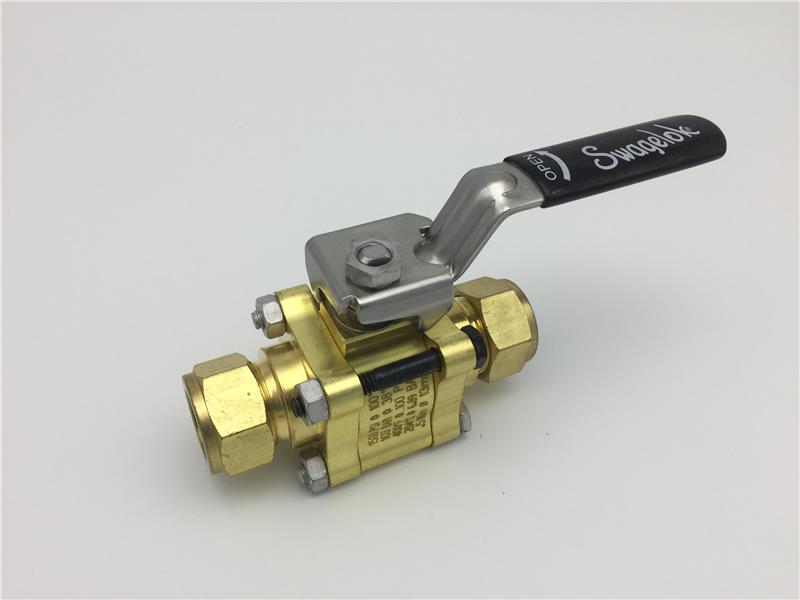 SWAGELOK B-63TS12-SC11