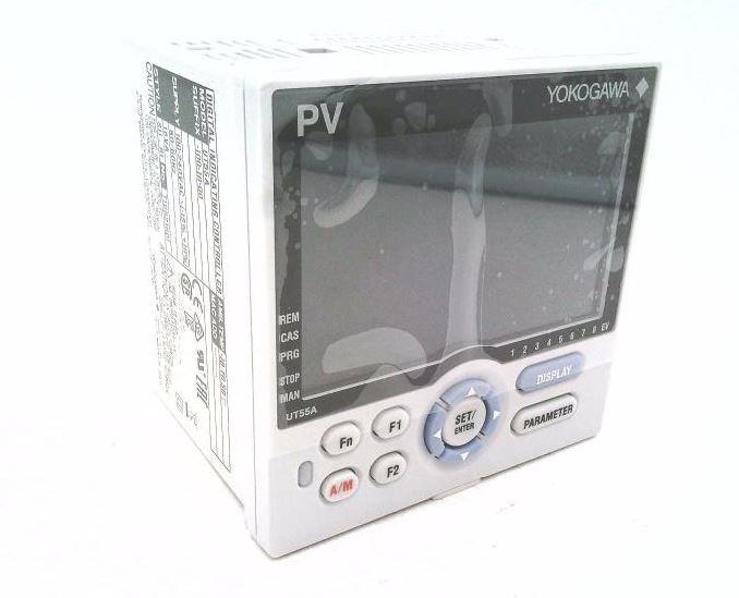 YOKOGAWA UT55A-052-11-00/DR/DC
