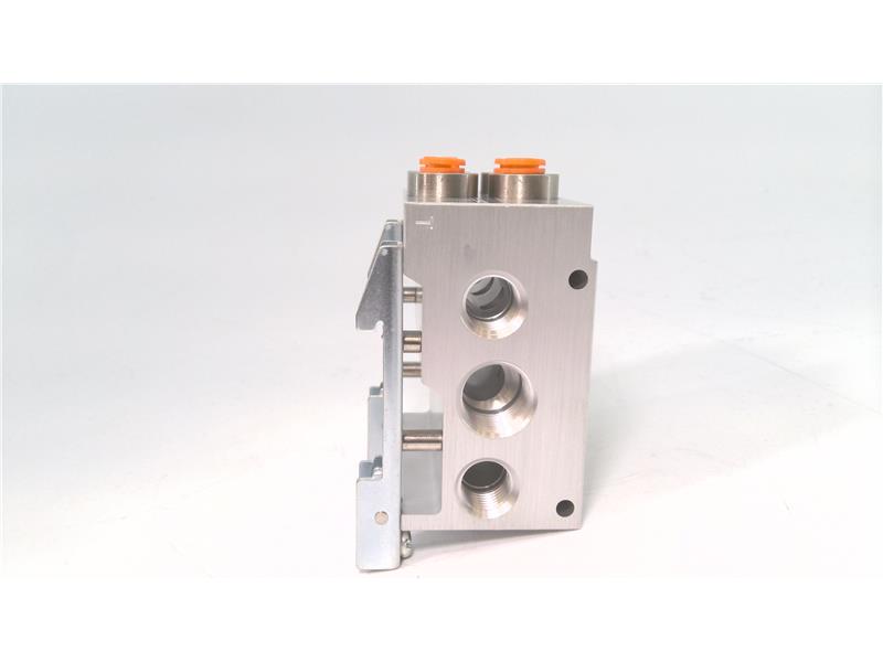 SMC VV5QZ35-02N7TC-D0