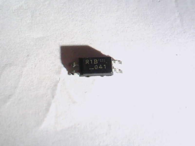 RENESAS PS2861B-1Y-V-L-A