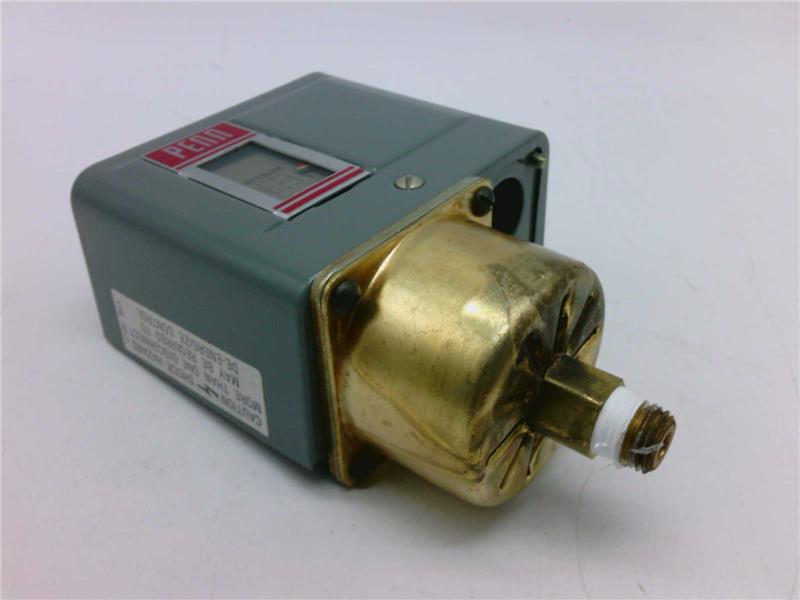 JOHNSON CONTROLS P47GA-10