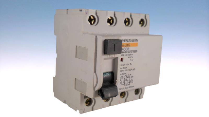SCHNEIDER ELECTRIC RMG631004