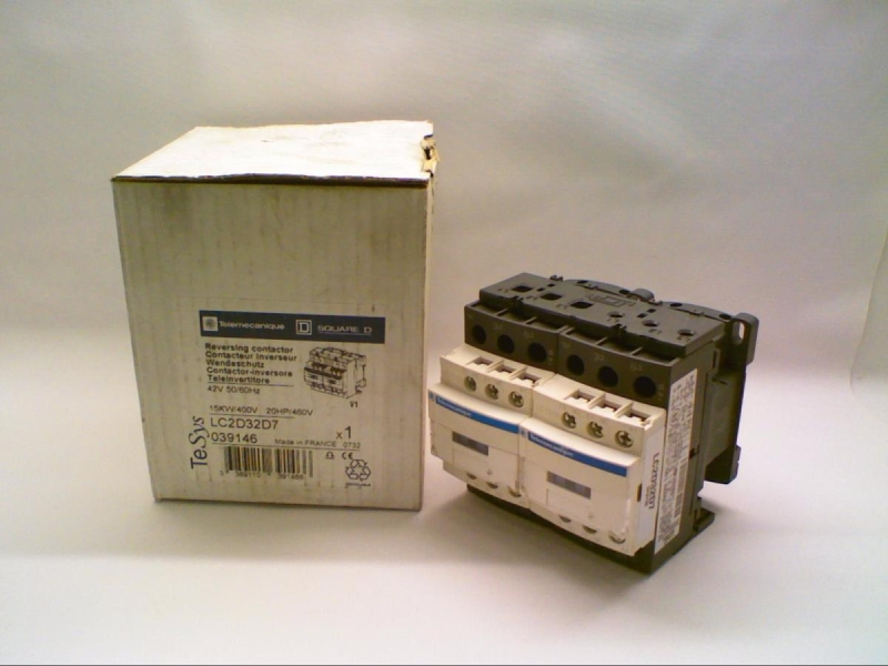 SCHNEIDER ELECTRIC LC2D32D7
