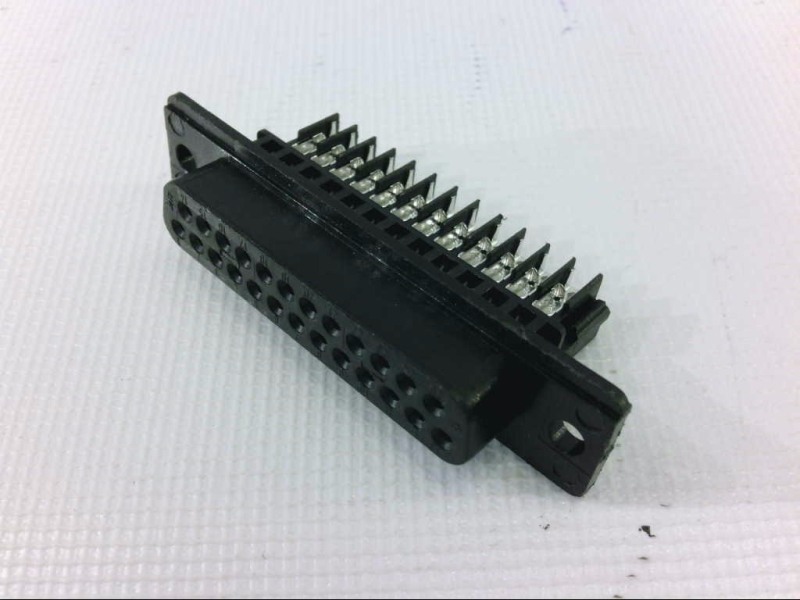 TE CONNECTIVITY 745209-8