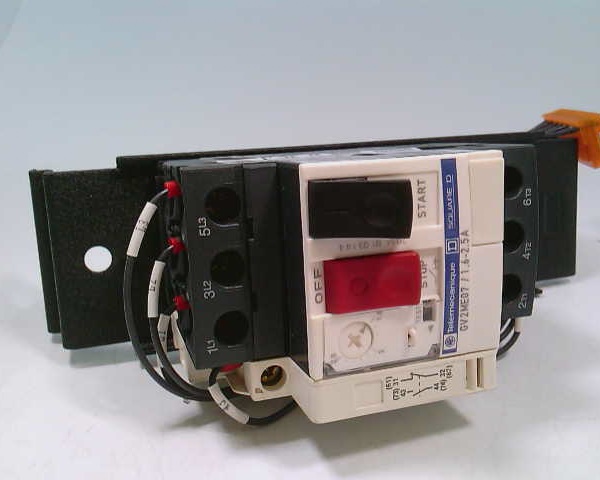 SCHNEIDER ELECTRIC GV2ME076