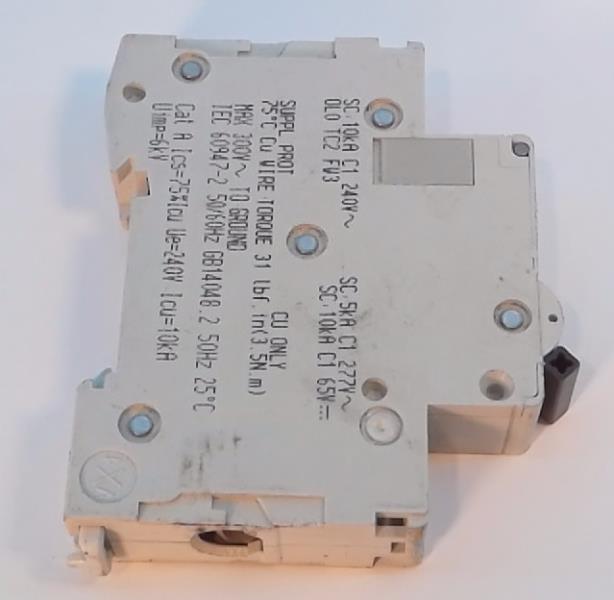 SCHNEIDER ELECTRIC MG17427