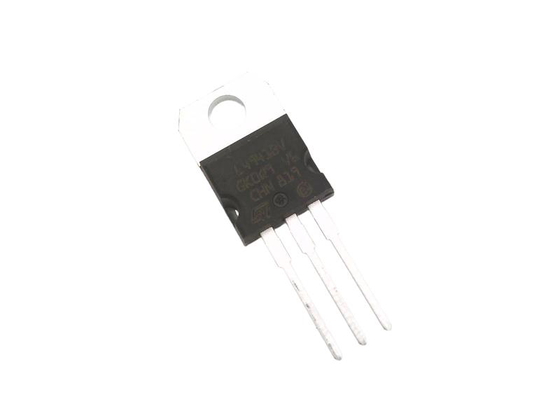 ST MICRO L4941BV