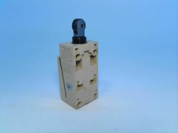 MATSUSHITA ELECTRIC AZD1002