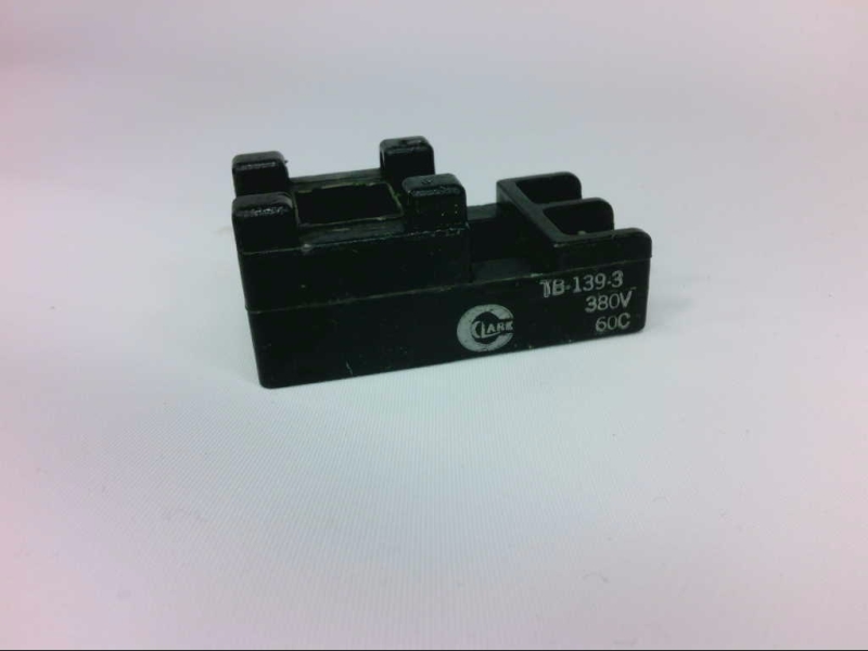 CLARK EQUIPMENT TB-139-3