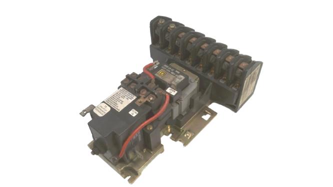 SCHNEIDER ELECTRIC 8903LXO80V06
