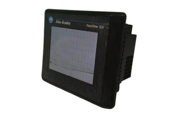 ALLEN BRADLEY 2711-T6C16L1