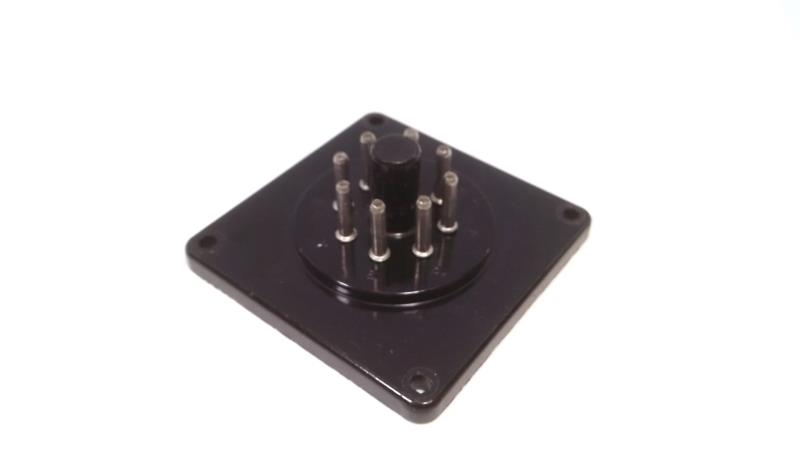 KEYSTONE ELECTRONICS 685