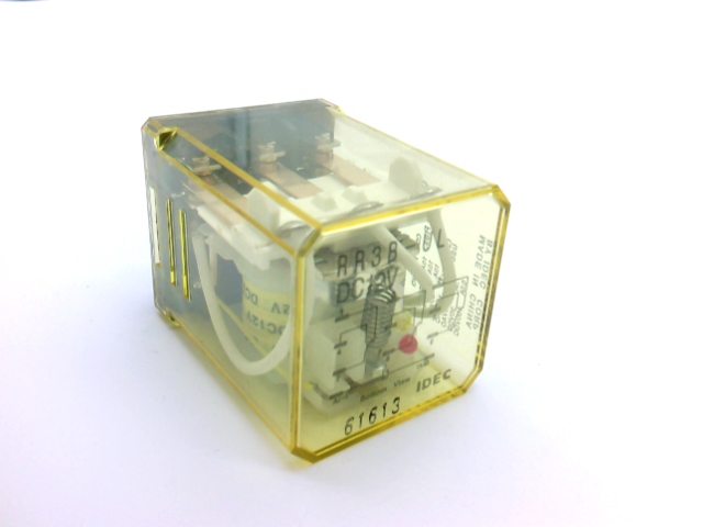 IDEC RR3B-ULDC12V