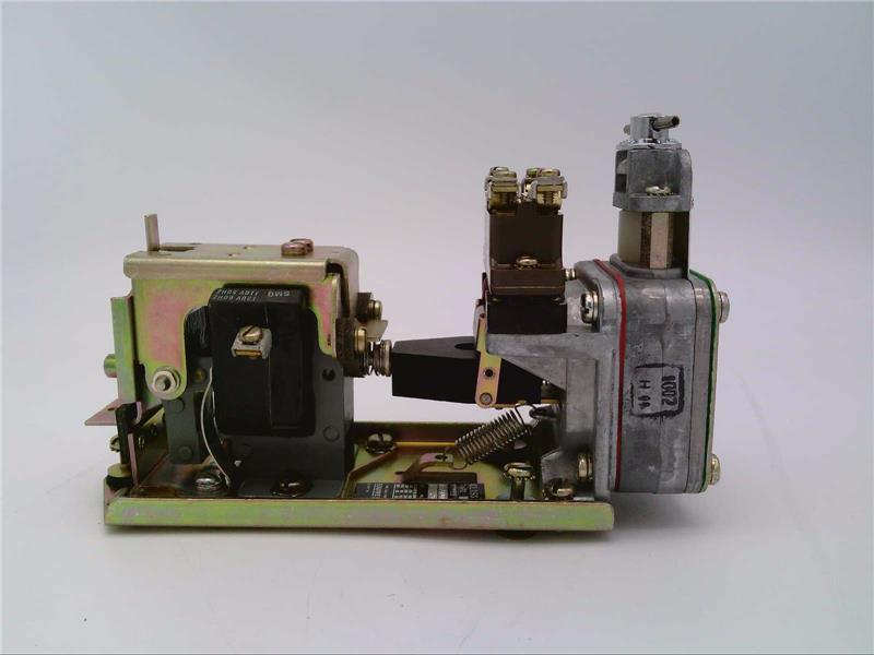 9050-BO4D-V02 by SCHNEIDER ELECTRIC