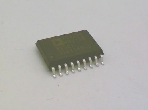ANALOG DEVICES AD7224KRZ-18