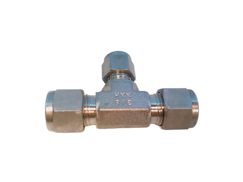 SWAGELOK SS-600-3-6-4