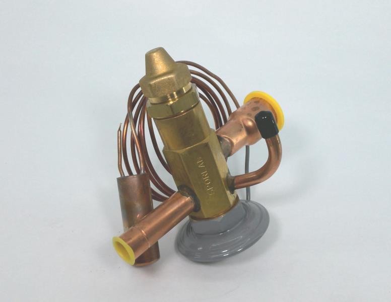 DAIKIN INDUSTRIES 111011635