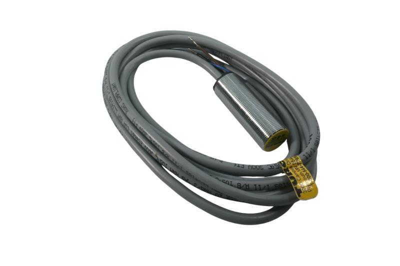 TURCK BI5-G18-AP6X 2M