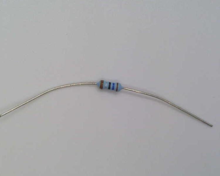 VISHAY MBB02070C1608FCT00