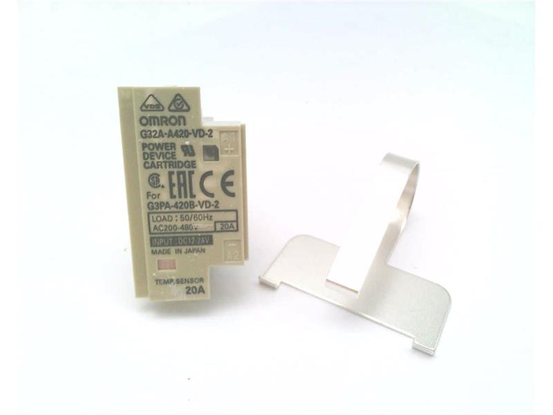 OMRON G32A-A420-VD-2 DC12-24