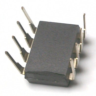 NXP SEMICONDUCTOR P82B715PN
