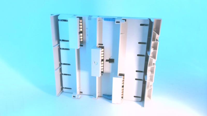32064 Power Adaptor by WOHNER