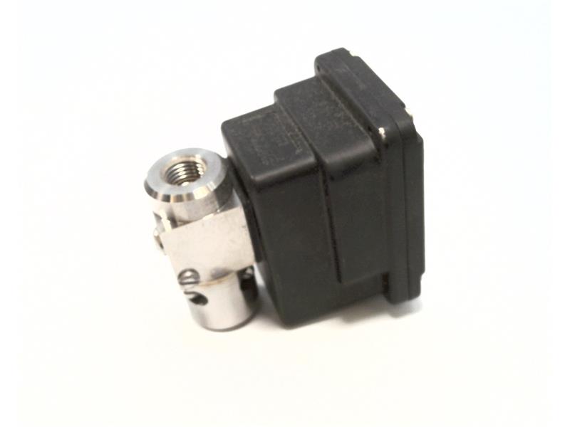 JOHNSON CONTROLS DPT2301-050D