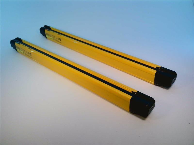 GL-R47F Light Curtain by KEYENCE CORP