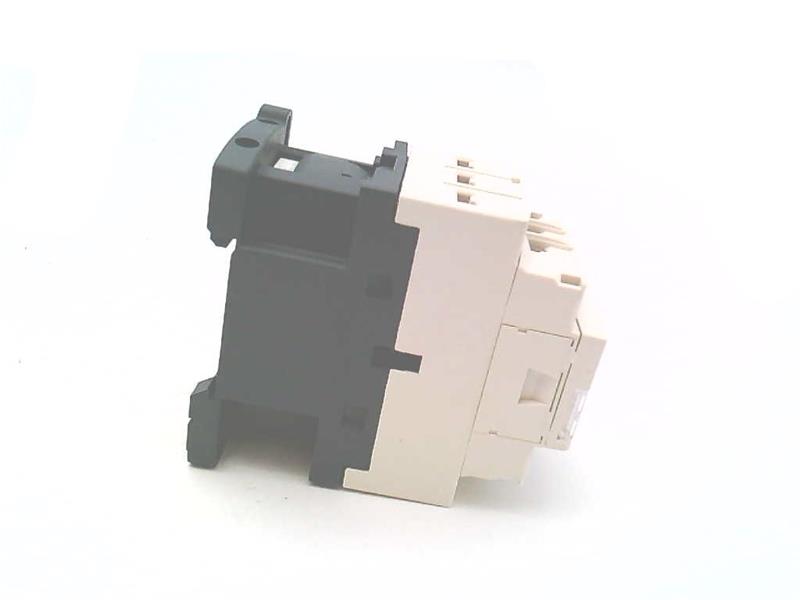 SCHNEIDER ELECTRIC CAD32G7