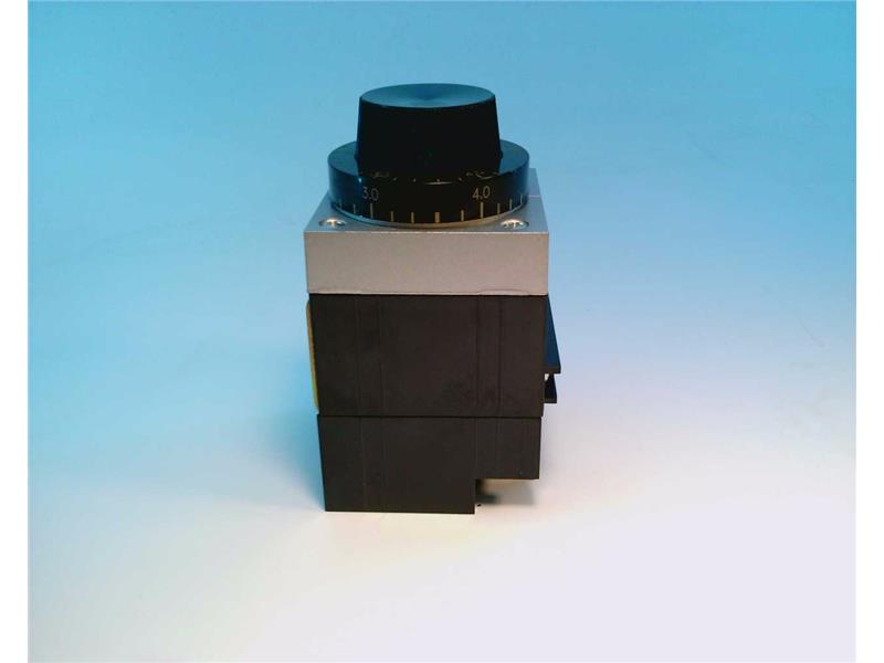 TE CONNECTIVITY 4-1423159-8