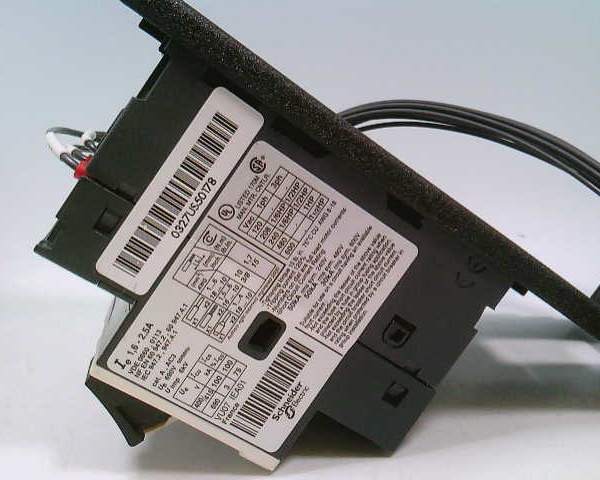 SCHNEIDER ELECTRIC GV2ME076