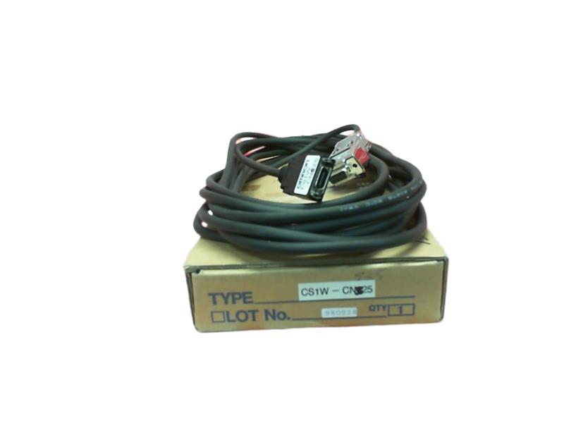 OMRON CS1W-CN525