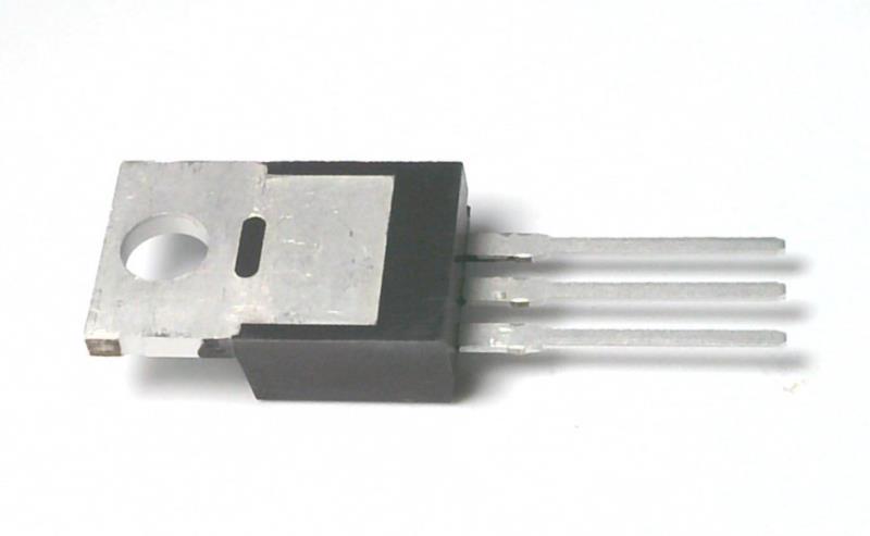 INFINEON IRF3710PBF