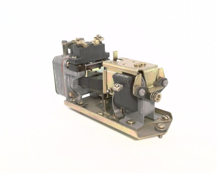 SCHNEIDER ELECTRIC 9050-BO1E-V02