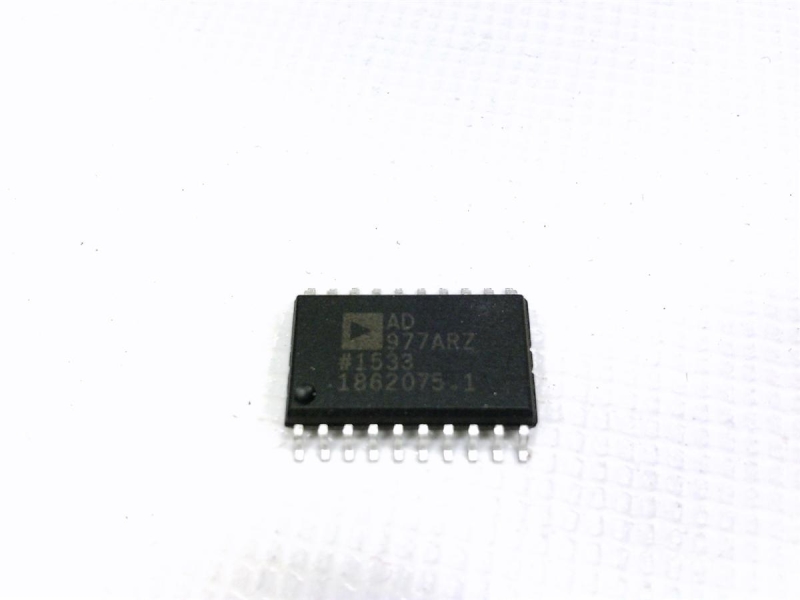 ANALOG DEVICES IC977AR