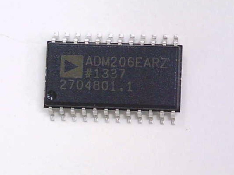 ANALOG DEVICES ADM206EARZ
