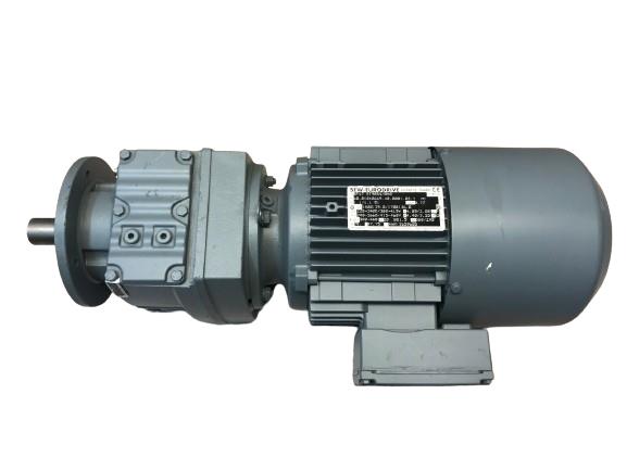 SEW EURODRIVE RF47DT90L4BM82HFASAX