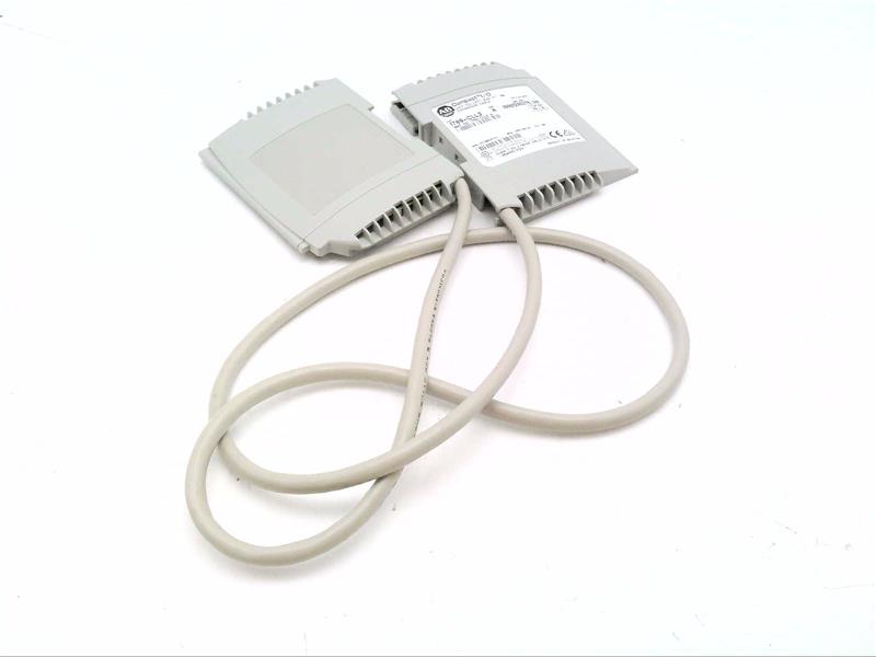 ALLEN BRADLEY 1769-CLL3